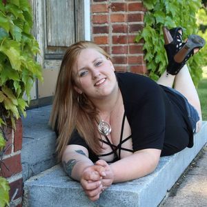 Meet your Posher, Anna